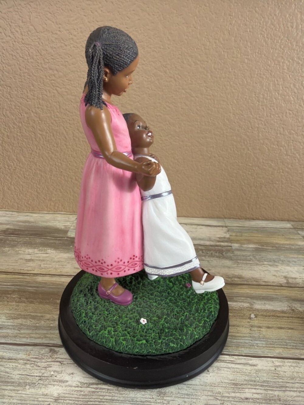 2 X United Treasures "Sisters Forever" Figurines African American Decor 1990s - Picture 6 of 16
